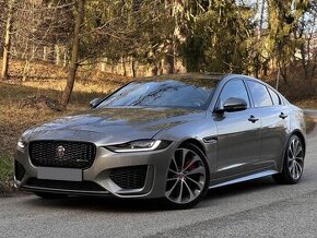 Jaguar XE 2.0D I4 R-Dynamic HSE AT