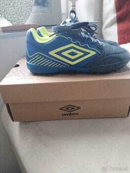 Kopačky Umbro