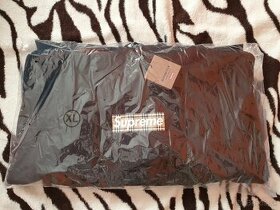 Supreme x Burberry Box Logo Hoodie