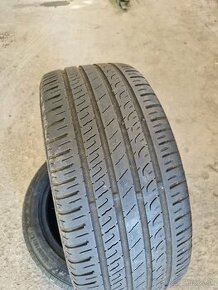 215/45R16 90V BARUM