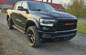 DODGE RAM 1500 LARAMIE 4X4 5.7 HEMI 2020 V8 401KM