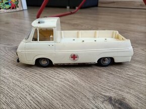 Skoda 1203 sanitka igra