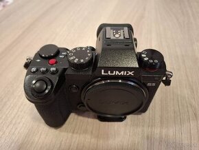 Panasonic lumix S5 + Sigma 100-400