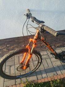 Horský bicykel KTM