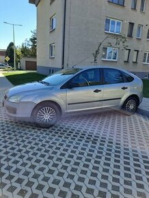 Ford focus - 1