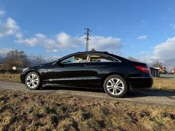 Mercedes E350 CGI Coupe W207 nelakované