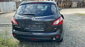 Nabízím náhradné diely-Nissan Qashqai 2012 2,0dci