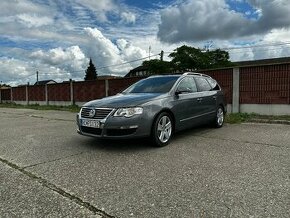 Volkswagen Passat 3.2 FSI - 1