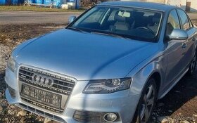 Rozpredám Audi A4 B8 2.0 tdi 105kw 2010  Kod motora CAGA  pr