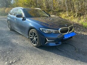 BMW 320d xDrive Touring - 1