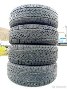 215/60R17 Zimné pneumatiky GoodYear