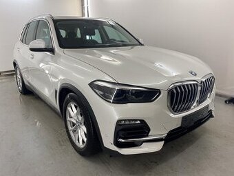 X5 3,0 XDRIVE45E 155KW 4WD 1. majiteľ r.v.2019 ODPOCET