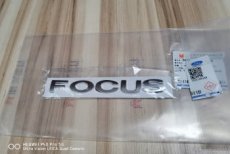 ZNAK - NÁPIS  FOCUS NA FORD - 1