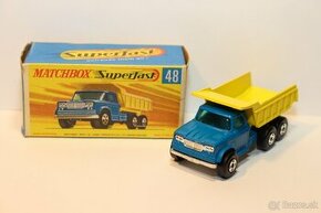 Matchbox SF Dodge dumper truck