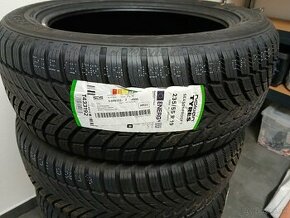 Nové celoročné pneumatiky 235/55 R19 - 1