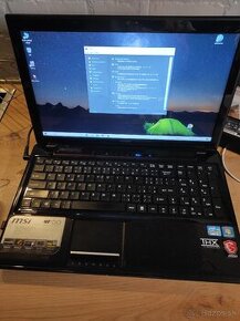 Notebook MSI Apache