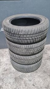 Predam zimne pneu 205/55 r16