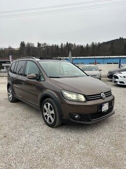 VW Tiguan Allspace 7-miest 140kw 2.0TDi DSG 4x4 webasto kesy