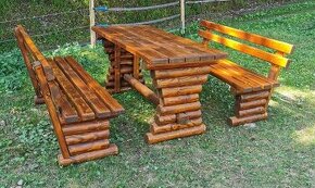 záhradné drevené sedenie