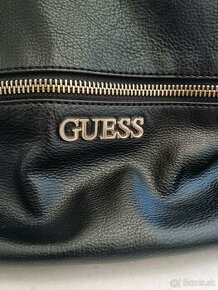 Guess dámsky kožený batoh
