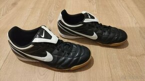 Halovky Nike tiempo natural ii ic EU45