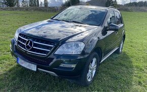 Mercedes Benz ML 350 - 1