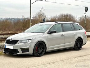 Škoda Octavia combi RS 2.0tdi 135kw DSG, Nardo, acc, maxton