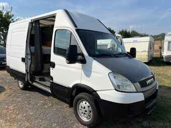 Cestovní obytná dodávka Iveco Daily 3.0/rok 2012