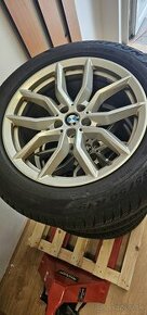 Zimné pneumatiky Pirelli s diskami na BMW X5 r. v. 2018 - 1