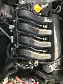 Motor Renault 1.6 16V 82kw-Megane II Scenic K4M 812