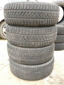 Predám Zimné Pneumatiky 215/60R16