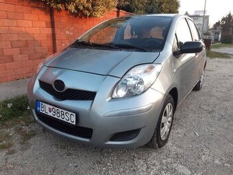 Toyota Yaris 2009 1.0