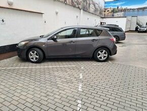 Mazda 3 model BL