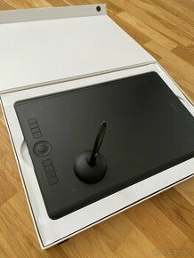 Wacom intuos pro L