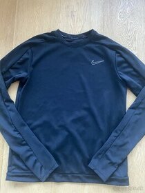 Sportove tricko Nike - 1