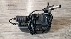 AC/DC Adapter 12V 1,5A 5,5x2,1mm