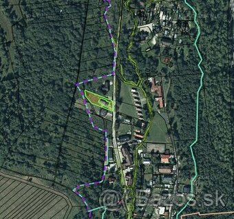 Štôla RD s troma bytmi a pozemok o rozlohe  1132m2