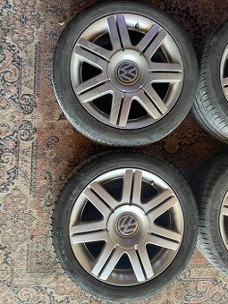 Elektróny vw 5x112 r17 pneu 225/45r17