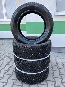 Zimné pneumatíky Pirelli Scorpion ice zero 2 235/55 104H