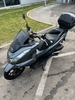 Honda pcx 125