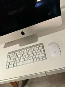 iMac APPLE IMAC 21.5" CI5 2.7 8G 1TB výkonnejší disk