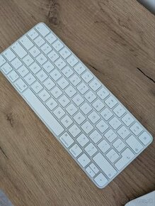 Apple magic keyboard Klávesnica