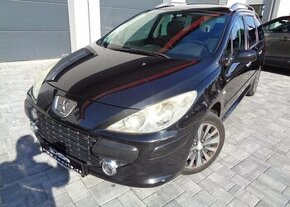 Peugeot 307 1.6 16V Panorama benzín manuál 80 kw