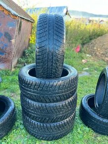 Predám Zimné Pneumatiky 235/50R18 - 1