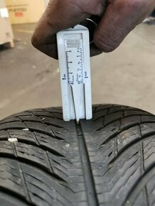 4x zimné pneumatiky Michelin Alpin 235/45 R18 - 1