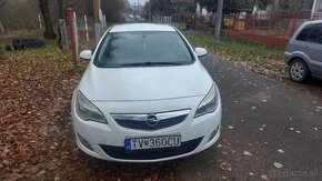 Na predaj Opel astra 1.4 , 74 kw , benzin 2- majiteľ