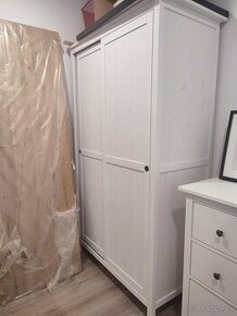 Skriňa Hemnes IKEA s posuvom