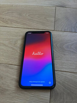 iPhone XR 64GB – 87% batéria