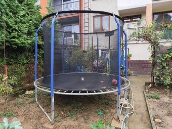 Trampolina