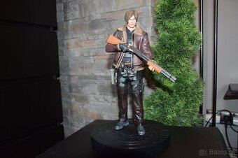 Resident Evil Leon Kennedy - 1